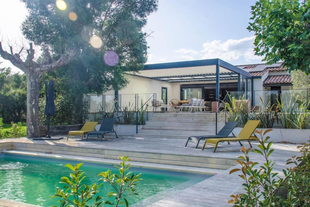 Villa Des Jacinthes Tarascón Exterior foto