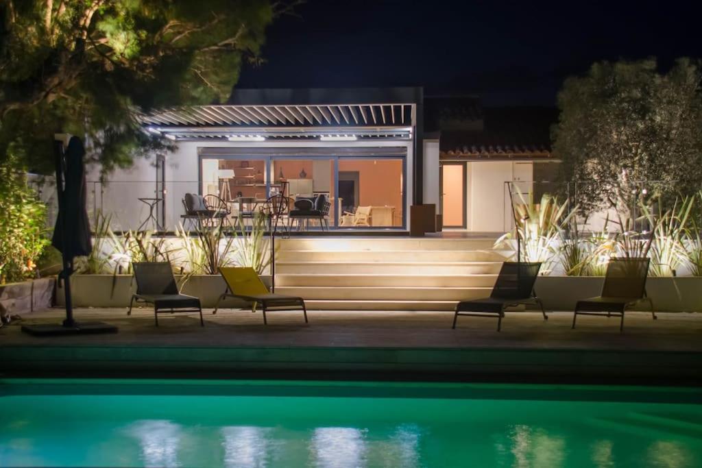 Villa Des Jacinthes Tarascón Exterior foto